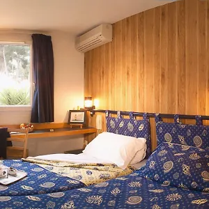 https://stars-antibes.fr-provencehotel.com